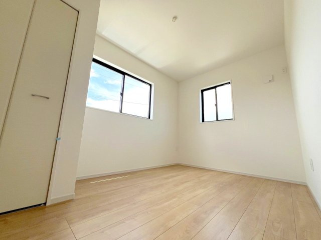 立川市西砂町2丁目　新築戸建全1棟の洋室