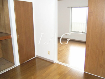 【居間・リビング】 | リチェモンテ向ヶ丘Ｂ棟 | 洋室のお部屋です。