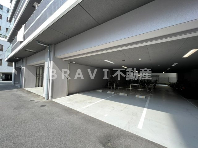 サムティ本町橋Ⅱ MEDIUS　BRAVI不動産の駐車場|【サムティ本町橋Ⅱ MEDIUS】駐車場です