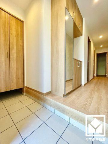 伏見区納所町の玄関