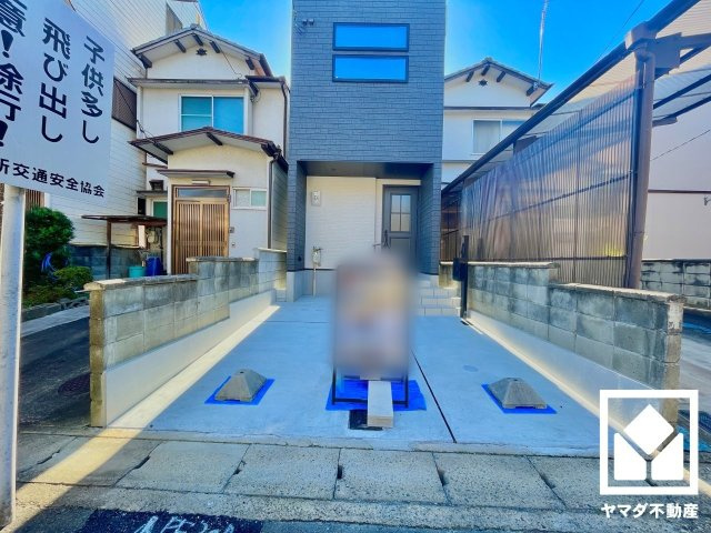 伏見区納所町の駐車場