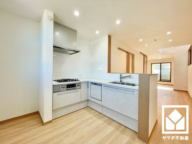 伏見区納所町のキッチン