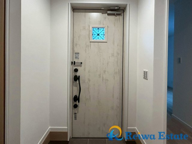 新築戸建　茅ヶ崎市香川5丁目の玄関