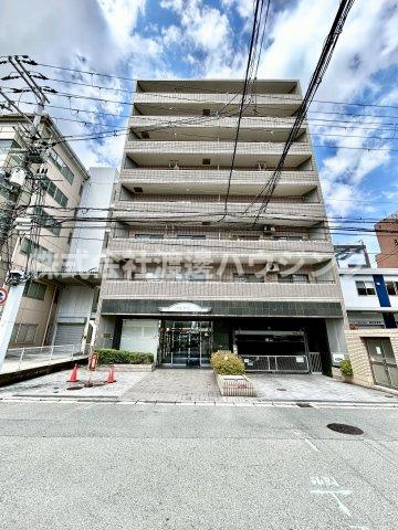 アルテ江坂の外観