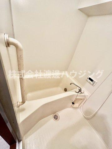 アルテ江坂の浴室