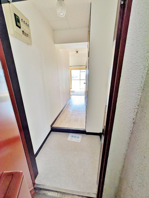 【玄関】 | サンライト朝田