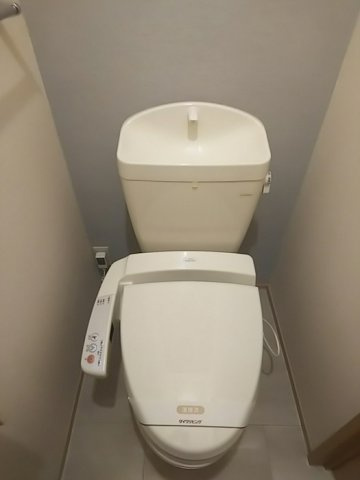 ピア東久代のトイレ