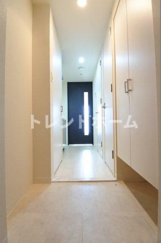 エスリード難波レジデンスの玄関|選べる家電プランあり！！