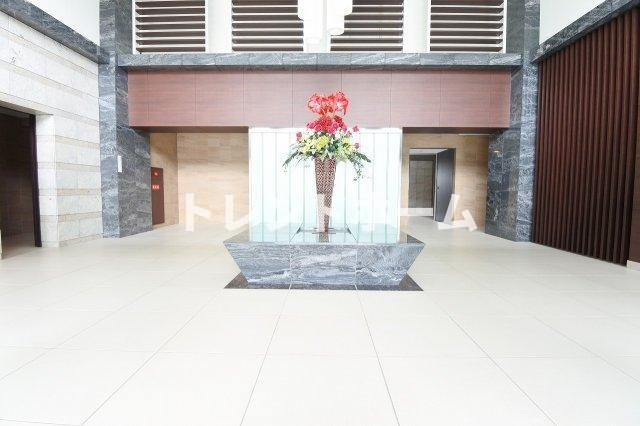 エスリード難波レジデンスのエントランス|選べる家電プランあり！！