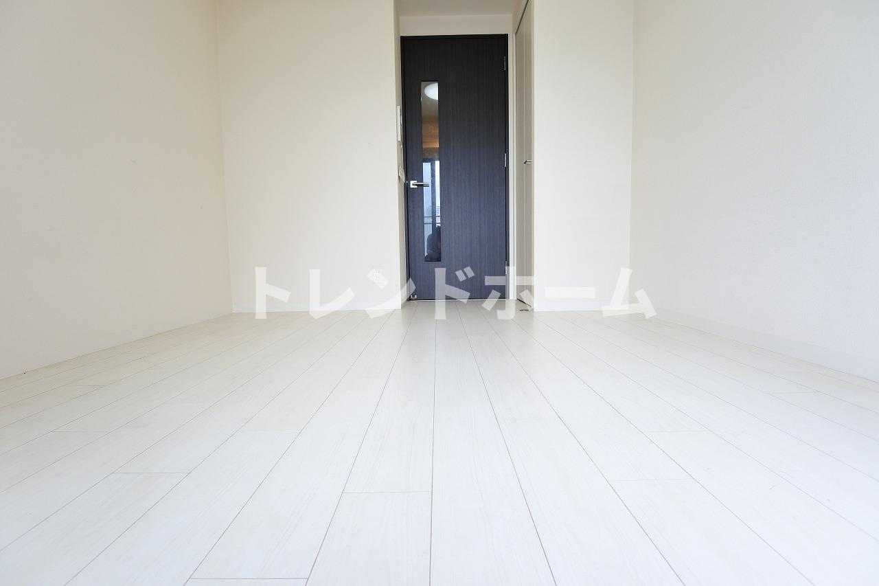 エスリード難波レジデンスの居間・リビング|選べる家電プランあり！！