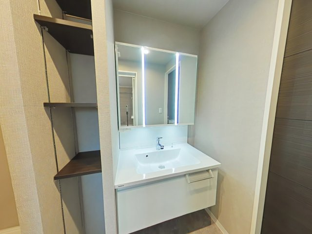 サーパス新保緑道公園の独立洗面台