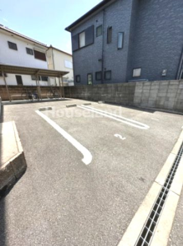 D-room Wood Bellの駐車場