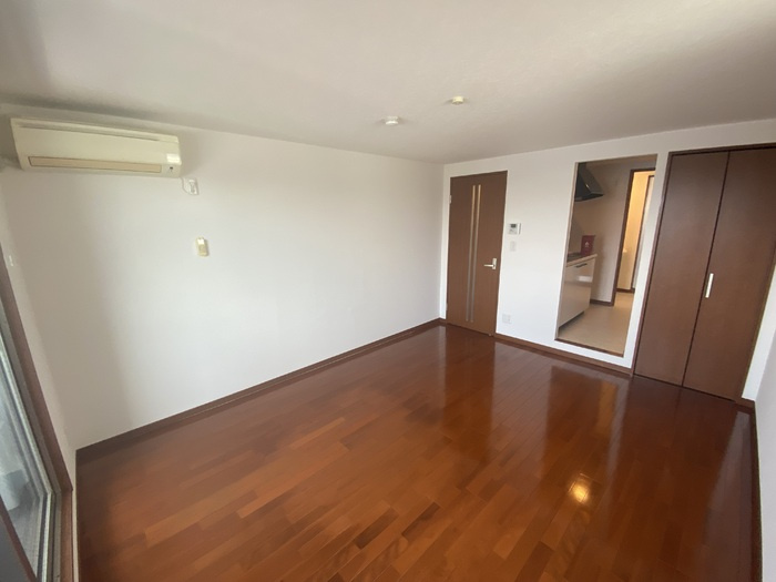 ONLYONE小花の居間・リビング