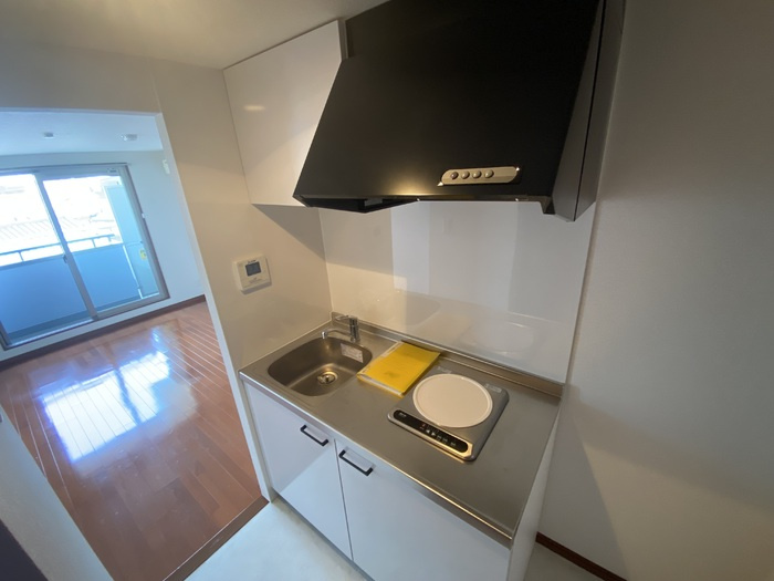 ONLYONE小花のキッチン