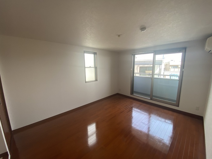 ONLYONE小花の寝室