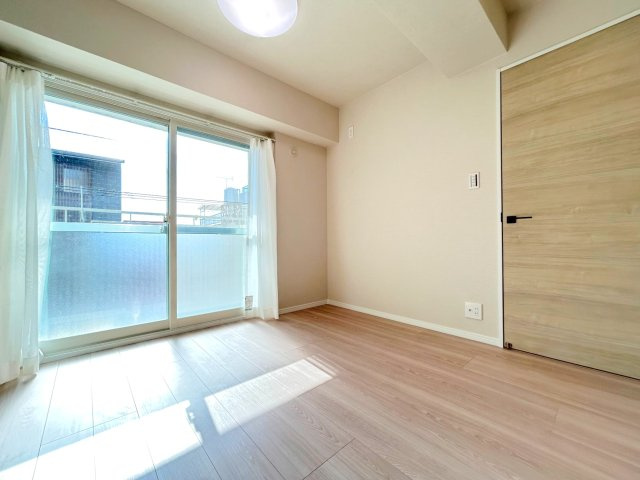 ◆リフォーム済◆京阪「神宮丸太町」駅徒歩４分◆スーパー徒歩２分◆河原町スカイマンションの洋室|洋室