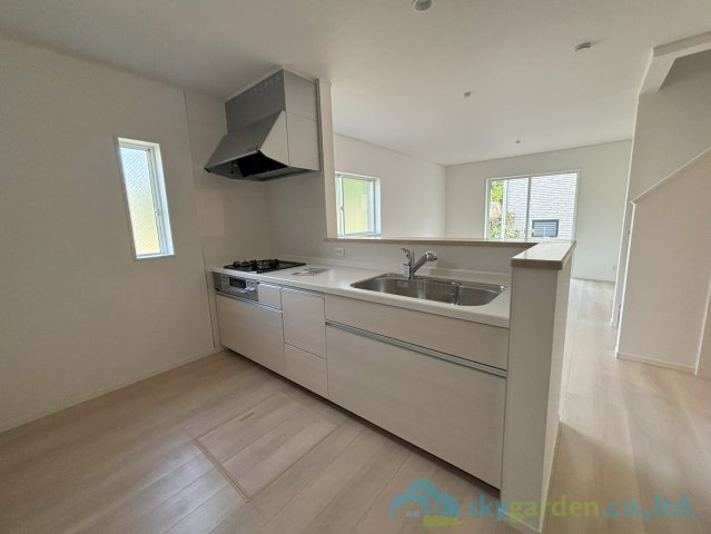 秦野市曽屋第27　新築戸建　全3棟3号棟のキッチン