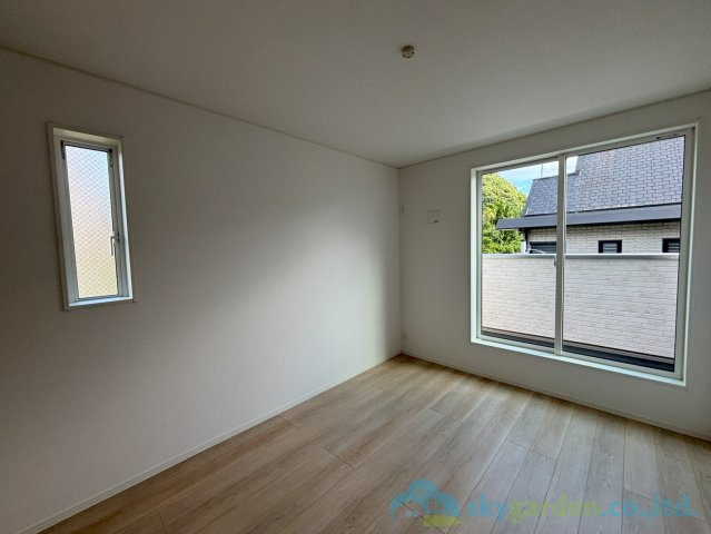 秦野市曽屋第27　新築戸建　全3棟3号棟の寝室