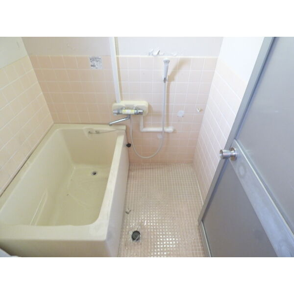 サンハイツしのぎの浴室