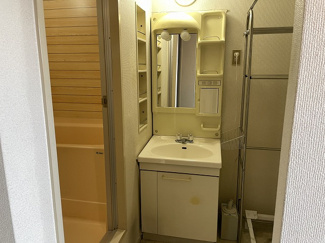 【独立洗面台】