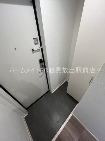 パロス西堤の玄関