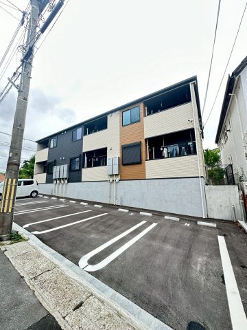 ヒールコートジェームス山 