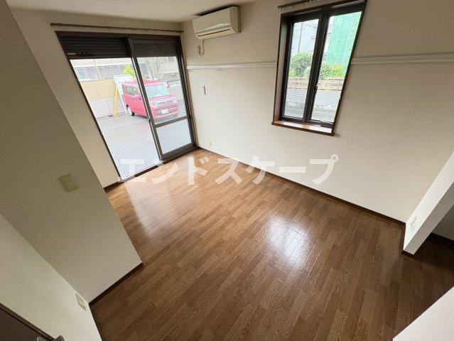 コンフォート文京の居間・リビング|高崎、前橋のお部屋探しはエンドスケープまで！お客様の理想お聞かせ下さい♪