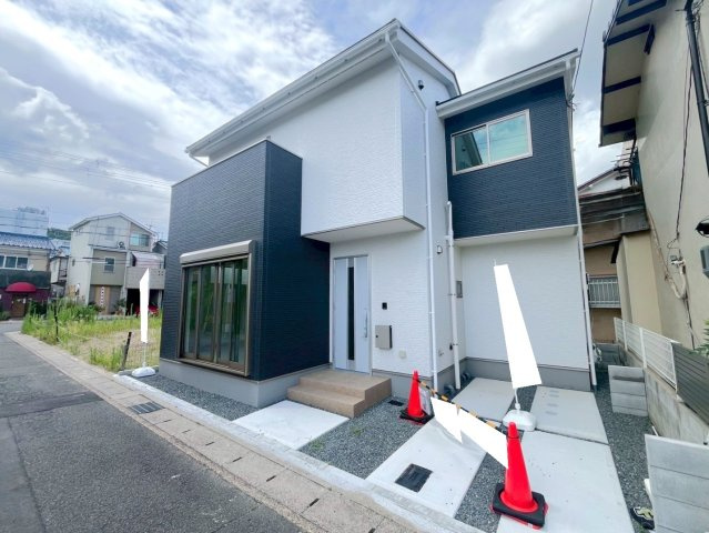 ◆ＺＥＨ水準省エネ住宅◆周辺買い物施設充実◆南向きのため陽当たり・通風良好◆山科区西野楳本町３期の外観|外観