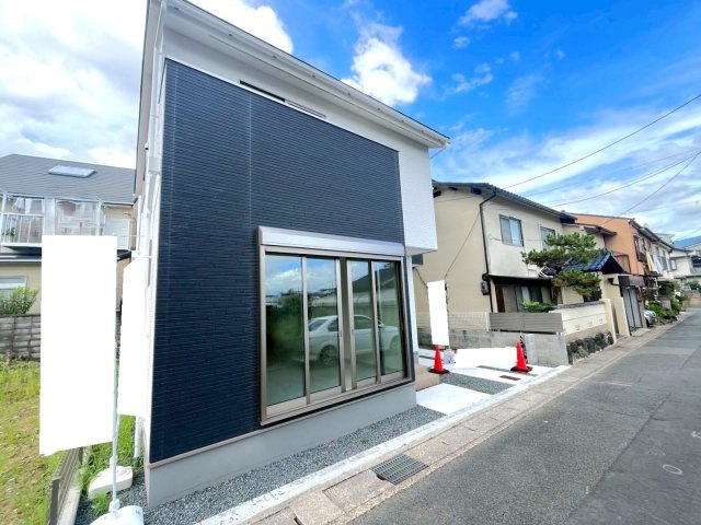 ◆ＺＥＨ水準省エネ住宅◆周辺買い物施設充実◆南向きのため陽当たり・通風良好◆山科区西野楳本町３期の外観|外観