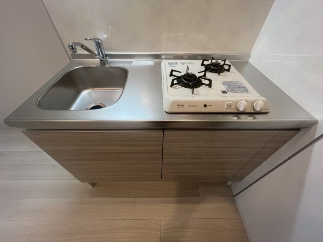 Alivis緑橋のキッチン