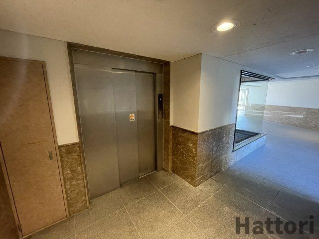 カルムフォーレ千里山のロビー