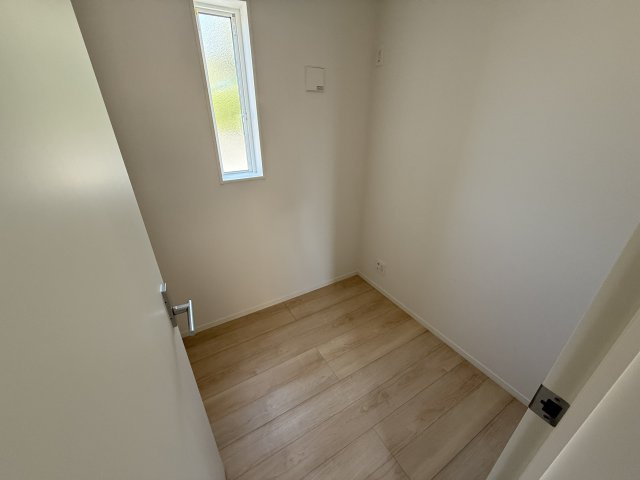 神戸市西区玉津町高津橋新築戸建２号棟の洋室