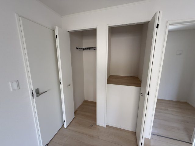 神戸市西区玉津町高津橋新築戸建２号棟の収納