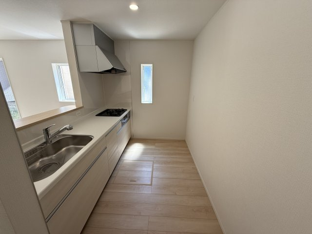 神戸市西区玉津町高津橋新築戸建２号棟のキッチン