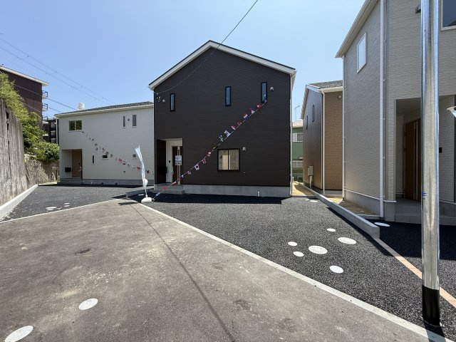 神戸市西区玉津町高津橋新築戸建２号棟の外観