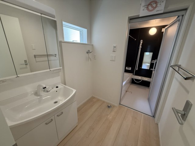 神戸市西区玉津町高津橋新築戸建２号棟の独立洗面台