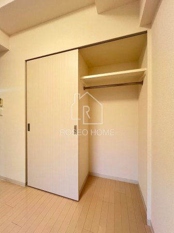 エステムプラザ大阪城パークフロントの収納