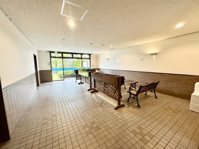 中山パーク・ホームズ1番館のエントランス