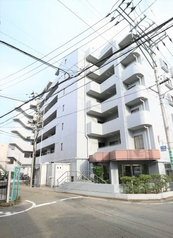 長町パーク・ホームズサウスステージの外観