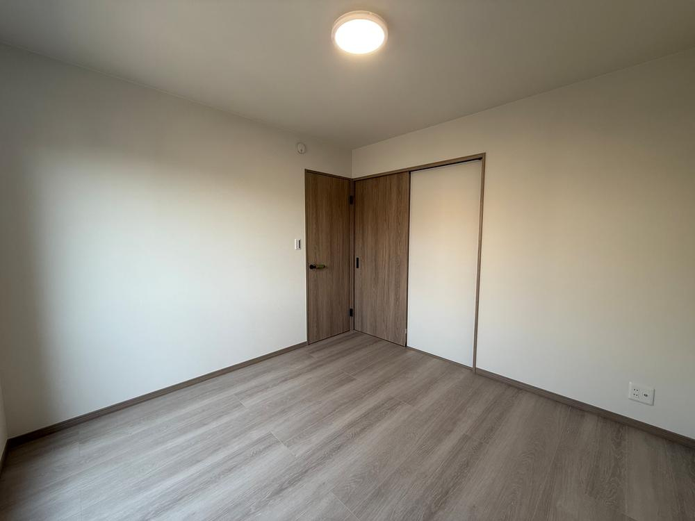 【新築戸建】長岡京市粟生梶ヶ前「長岡天神駅」3LDKの洋室