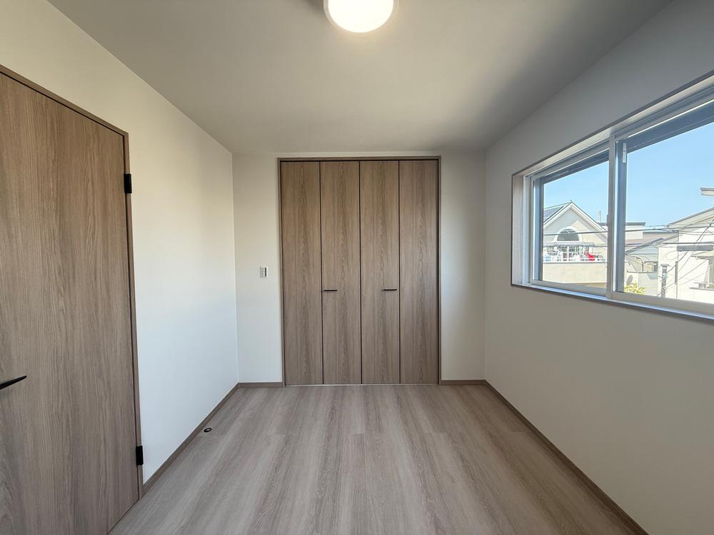 【新築戸建】長岡京市粟生梶ヶ前「長岡天神駅」3LDKの洋室