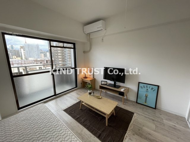 おおきに北梅田サニーアパートメントの内装|明るい室内です