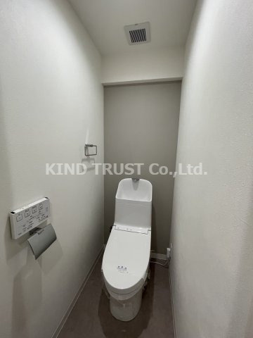 おおきに北梅田サニーアパートメントのトイレ|シンプルで使いやすいトイレです