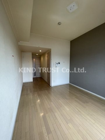 エスリード梅田北の居間・リビング|使いやすい居間です