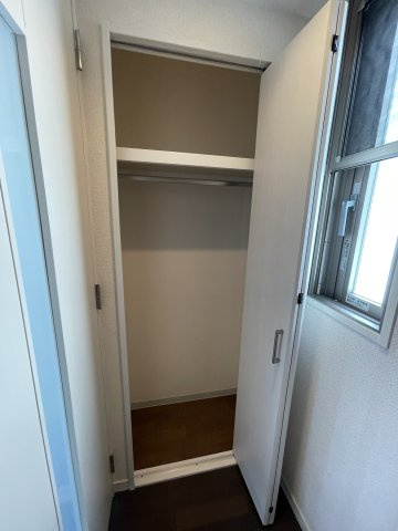 エスティメゾン西天満の収納