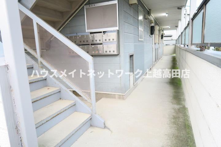 フローラハイツのエントランス|エントランス