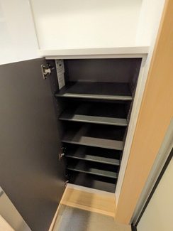 シューズボックス