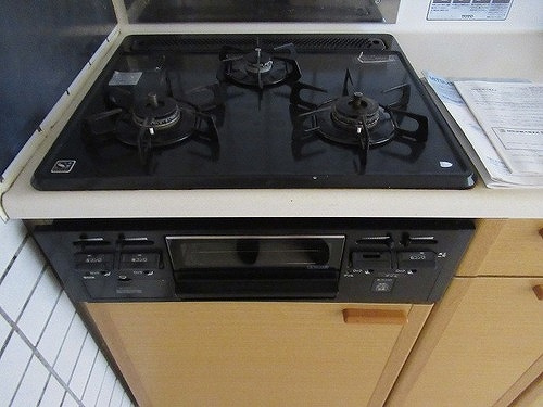 ライオンズマンション久留米プラザの設備|３口ガスコンロ付きです♪