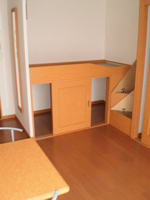 【寝室】 | レオパレスフローラ