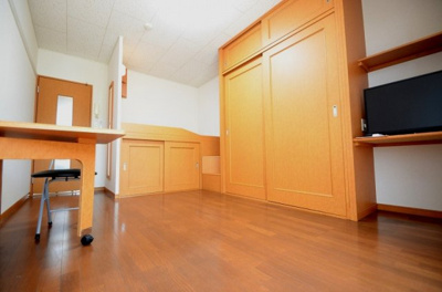 【居間・リビング】 | レオパレスフローラ